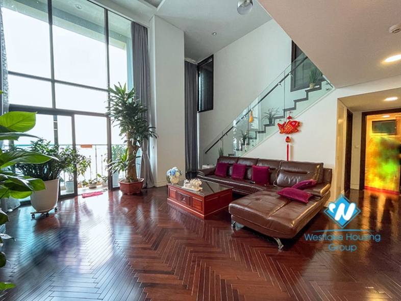 Three-bedroom duplex apartment for rent in Hoang Thanh Tower.